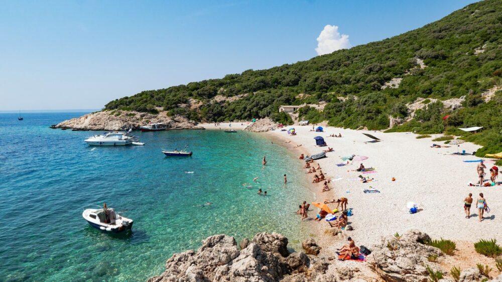 Cres Beach