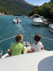 boat trip with children in Croatia